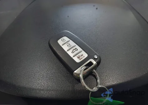 2013 Hyundai Sonata Limited z USA, uszkodzony, nr VIN 5NPEC4AC6DH642552